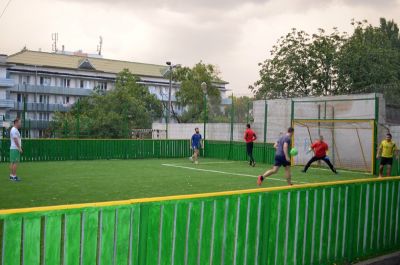 Teren renovat pentru mediciniști